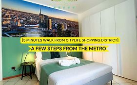Elegant Citylife Apartment- Metro Access - Double Rooms